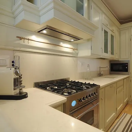 Alassio Bnb Apartments Apartman