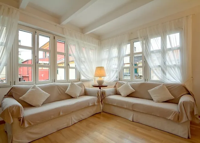 Alassio Bnb Apartments * Алассио