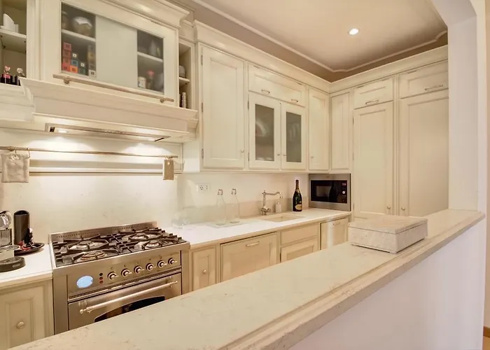Апартаменты Alassio Bnb Apartments